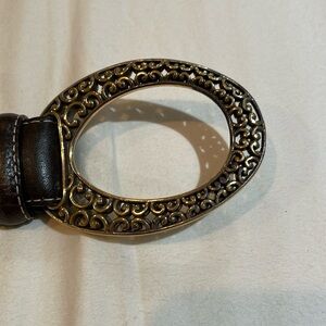 Women’s Brighton brand belt.